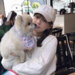 Ai Shinozaki Instagram - ・ バースデーおたぬ写真🐶❤️ あんまりツーショット撮らないから 嬉しい☺️ #4月生まれ #ポメラニアン