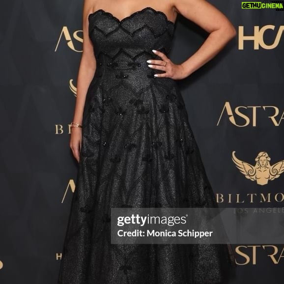 Aida Rodríguez Instagram - Oh what a time we had at the Astra TV awards. It was truly an interactive experience, the audience was with me every step of the way. We did that! Thank you to the Hollywood Creative allowance for trusting me to steer the ship. A big shoutout to @jeffleach on the assist for my monologue. Grateful for all of the support from the audience, the staff and crew, hair and makeup, the servers and everyone who assembled themselves for the win. It truly takes a village, and I appreciate mine to no end. Thank you to @_dancewithlex ,Danielle DeJesus, @dcwade1 @el_guerra @yongchavez and everyone who made table 27 the best! Celebrated with my fam @jonhuertas & @nbordges (my party partners) and my girl @dianamariariva one of the founders of @latinasactingup What a time! And of course, the glam was nothing short of a fairy tale.✨ MUA: @bryanmendez Hair: @anthonypazos Styling: @kevcouture Wardrobe: @dimitryl Dress: @fouychovcouture Shoes: @ingiliz_official