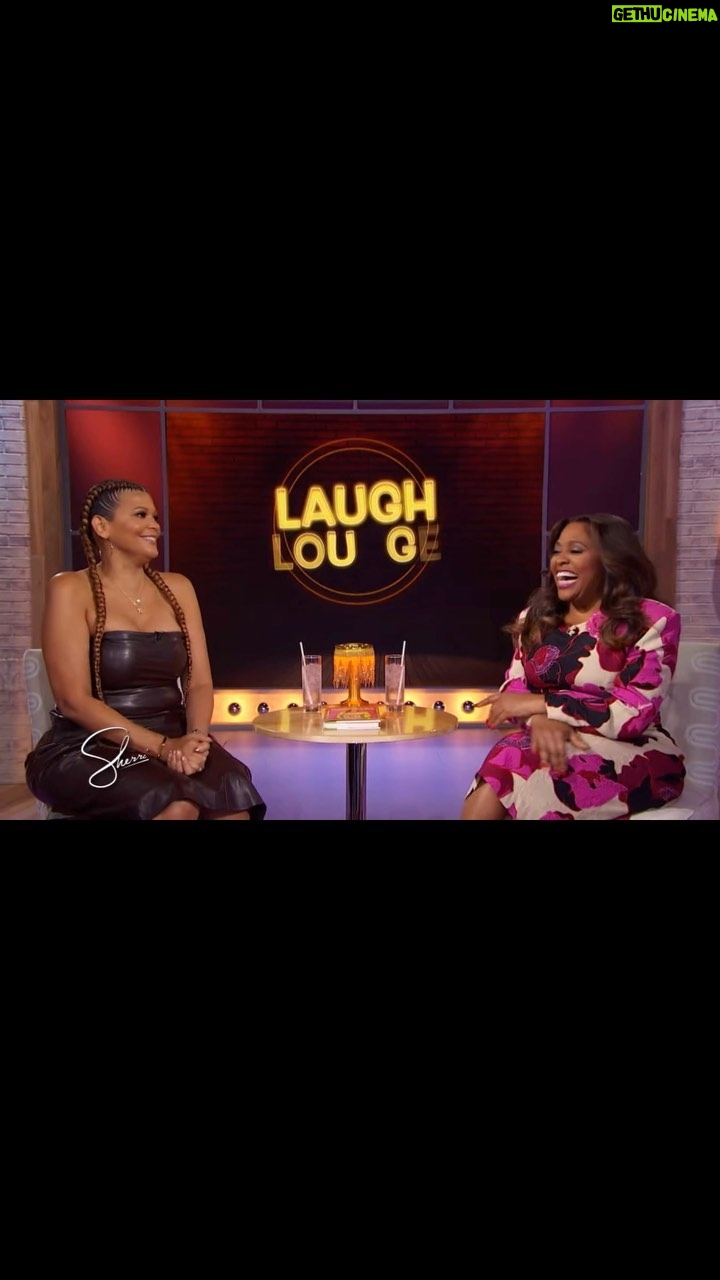 Aida Rodríguez Instagram - My Abuela that shot up the block... #TBT to my time on the @sherrishowtv talking about my book Legitimate Kid. Preorder the Spanish Language version or get your copy of the English Language version anywhere books are sold or by going to Funnyaida.com That glam was crafted by my East Coast amazing team. MUA: @keys_rebelle Hair : @hairweavemurder 💫💫💫💫💫💫 #LegitimateKid #AidaRodriguez
