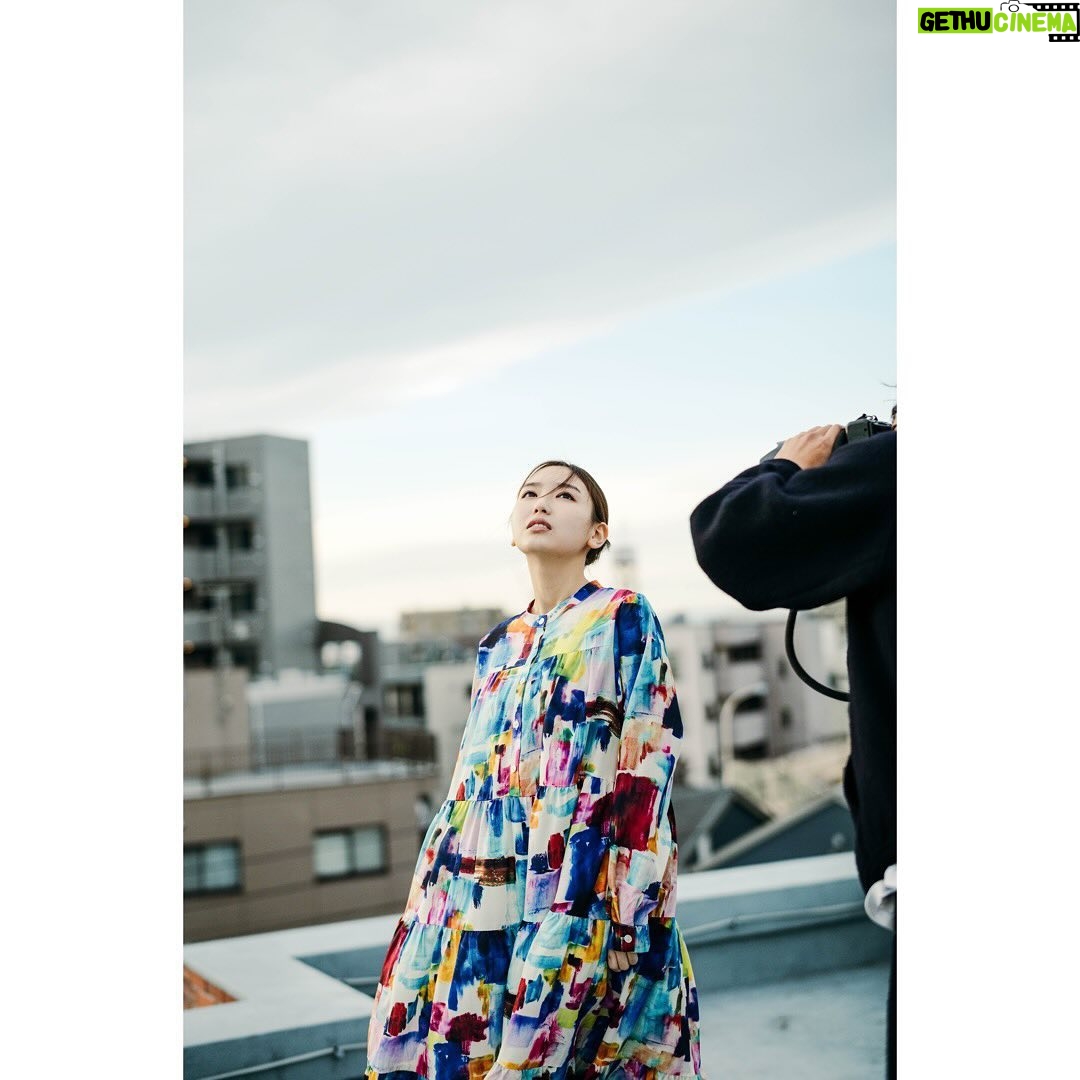 Aika Sawaguchi - 10.3K Likes - 本日発売 ヤングチャンピオンの表紙巻頭に掲載していただいています!
ぜひに!