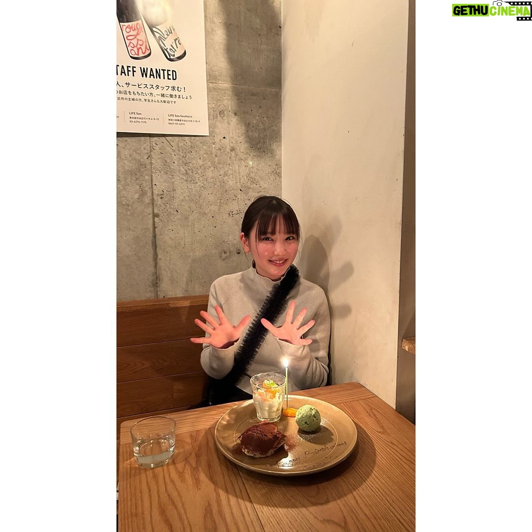 Aika Sawaguchi - 7.6K Likes - ハタチ、ありがとうございました❗️
たくさん笑ったネ❗️