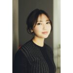 Aika Sawaguchi Instagram - 不適切にもほどがある 1話、ごらんいただけましたでしょうか？？ 運がいいことに最近はテレビの中からお邪魔しておりました。私も正直変な感じしております。（お次はグラビアの方でお邪魔します）一段飛ばしでも一段ずつでもなんでもいいから階段を登っていけたらいいなと思っております。21歳がすぐ目の前にありますのでね。