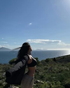 Actress Aimee Flores HD Instagram Photos and Wallpapers February 2024