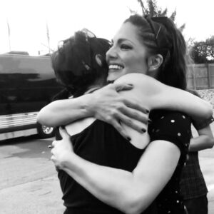 Aimee Interrupter Instagram - I met my hero. I cried.  I told her how much she has meant to me all my life. I told her how she helped me feel less alone in the world. I told her how I took my bike down to the record store and bought my very first cassette tape of “Joan Jett and the Blackhearts”  when I was 8 years old and it changed my life. I am humbled and honored to have been able to tell her how much she saved me growing up. She gave me the biggest best hug ever and told me to keep doing what I do. She was so sweet!!! She told me she’ll be watching me on Jimmy Kimmel. These are wild days!! I LOVE YOU @joanjett 🖤Thank you @kevinlyman for introducing us and helping make this lifelong dream come true. 😭💕#jjlive #joanjett #joanjettandtheblackhearts #theinterrupters #aimeeinterrupter #vanswarpedtour 📸@Ljrp