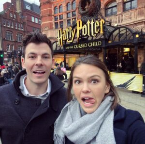 Aimee Teegarden Instagram - On New Year’s Day, we go to the theater #CursedChildLDN 🧙🎭😋🇬🇧🧹#Harry Potter #2020