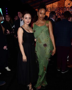Aimee Carrero Instagram - Independent Spirit Awards 🕊️⁣
⁣
Thanks to @sagindie and @darrien_straightnochaser for seating me at the only table to polish off 3 bottles of champs
⁣
Styling: @bradgoreski @daniela_viviana 
Dress: @dior 
Hair: @hairbyaviva 
Makeup: @simonesiegl 
⁣
Portraits: @imdb @michaelrowephoto 
Carpet: @shutterstock 
Event: my beloved @vivienkillilea