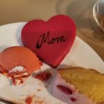 Aimee Chan Instagram - #feelingloved #flashback to a special day. 💕 🌸🌼👑🌸🌹💐🏵🌸🌼🌹💐🏵🌸🌼🌸🌼🏵🌼🌹🌹 An hour for a celebration felt short but sweet as we went back to the daily grind. Another warm memorable Mother's Day ! 💕