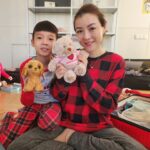 Aimee Chan Instagram - Feliz navidad! ( Merry Christmas! ) everybody from beautiful Barcelona! 🎄🤶🎅🌲 Been so busy the last week so haven't shared much from our trip, but will soon though! Stay healthy and happy in the meantime. 💖 #merrychristmas #chanchanfamily #familytrip #love #spain #barcelona #holiday #winter