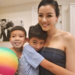 Aimee Chan Instagram - Picked up some cold dessert for the family after work! 🍧🍨🍦Thank you Nai Nai for watching the kiddo's and she said she loved my look so wanted to take a photo! hehe. 📸 She's so cute. #babyboysmissed #their #mama #chanchanfamily