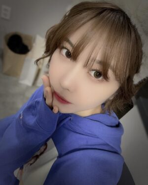 Aimi Instagram - 🦊💙