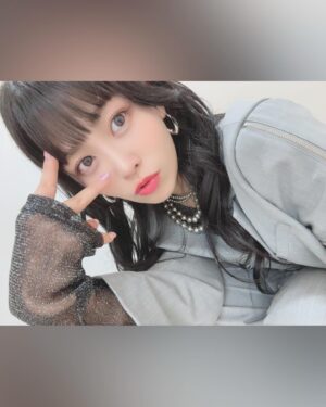 Aina Aiba Instagram - #まほふぇす 2部コーデ。

セットアップ @a_plus_tokyo 
インナー @_vacancy_official 
ネックレス @hare_official 

セットアップは、
ナスカさん @a_plus_nazca おすすめブッ刺さりました😍
袖のファスナーを開けるとラインが見えるの最高すぎるー！

VACANCYのインナー大活躍！
買っておいてよかった〜

映えるか分からない楽屋前で撮ってもらったけど、
この壁の幅のおかげで、映えてる気がしてきた✨
ちょっと今回は写真多め〜
#ハーフツイン ヘアーはオススメされてしました♡

#aibコーデ 
#セットアップ姉さん
#セットアップコーデ
#あぃすた
#ainstagram