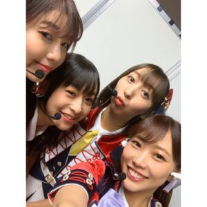 Aina Kusuda Instagram - μ'sちゃん
9人揃うとめっちゃうるさい笑
個性の集まり

なんだかすごく不思議な関係。
#ラブライブフェス