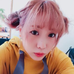 Aina Kusuda Instagram - 明日は、さんくっすんBIRTHDAYですぅ！！
節分だから豆まきする！
#かもしれない 
#ツインテールの画像見つからなかった
#日付変わったからまぁいっか