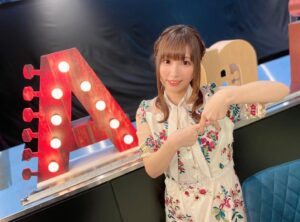 Aina Suzuki Instagram - .
先日放送された #アニソンデイズ 収録後のあいにゃをお届けします☺️🙏Aのポーズをするあいにゃ...💕

#鈴木愛奈
#あいにゃ
#suzukiaina
#AnisonDays