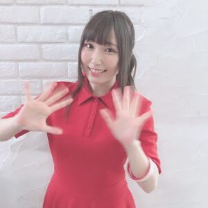 Aina Suzuki Instagram - ジャケット撮影時のあいにゃと共に嬉しいお知らせです📣

2ndシングル『もっと高く』のリリースを記念して、全国のファミリーマート・ローソンで「もっと高く」の店内BGMが流れます🎉
ファミリーマートではレジ横のモニターにも登場💕
また、ローソンでは鈴木愛奈からのメッセージにもぜひ耳を傾けてください☺️✨
 
●ファミリーマートBGM
掲出期間：11/17(火)～11/23(月)
掲出場所：全国のファミリーマート

●ローソンBGM
掲出期間：11/17(火)～11/23(月)
掲出場所：全国のローソン
放送時間：03:18、03:48、04:15、05:48、06:18、06:48、08:48、09:19、09:48、11:18、11:48、12:18、13:48、14:48、15:18、16:48、17:18、17:48、19:48、20:18、20:48、22:18、22:48、23:18 

詳細は2枚めと、ランティスのHPをチェックしてください😘🙇‍♂️
#もっと高く 発売まであと2日...💕

#鈴木愛奈
#あいにゃ
#suzukiaina
#もっと高く