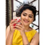 Aindrila Sharm Instagram - Mirror selfie 🌼