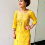 Aindrila Sharm Instagram - আপনাদের সকলকে জানাই রাখি পূর্ণিমার অনেক অনেক শুভেচ্ছা♥️