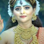 Aindrila Sharm Instagram - আসছেন জ্ঞানপ্রদায়িনী অভয়া - দেবী মাতঙ্গী! দেখুন #DebiDoshomohabidya 25 সেপ্টেম্বর ভোর 5:00 টায় #ColorsBangla -য়! #Mahalaya2022 #CBReels