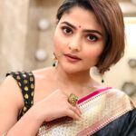 Aindrila Sharm Instagram - আপনাদের সকলকে জানাই ধনতেরাসের অনেক শুভেচ্ছা ও অভিনন্দন ♥️