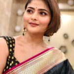 Aindrila Sharm Instagram - আপনাদের সকলকে জানাই ধনতেরাসের অনেক শুভেচ্ছা ও অভিনন্দন ♥️