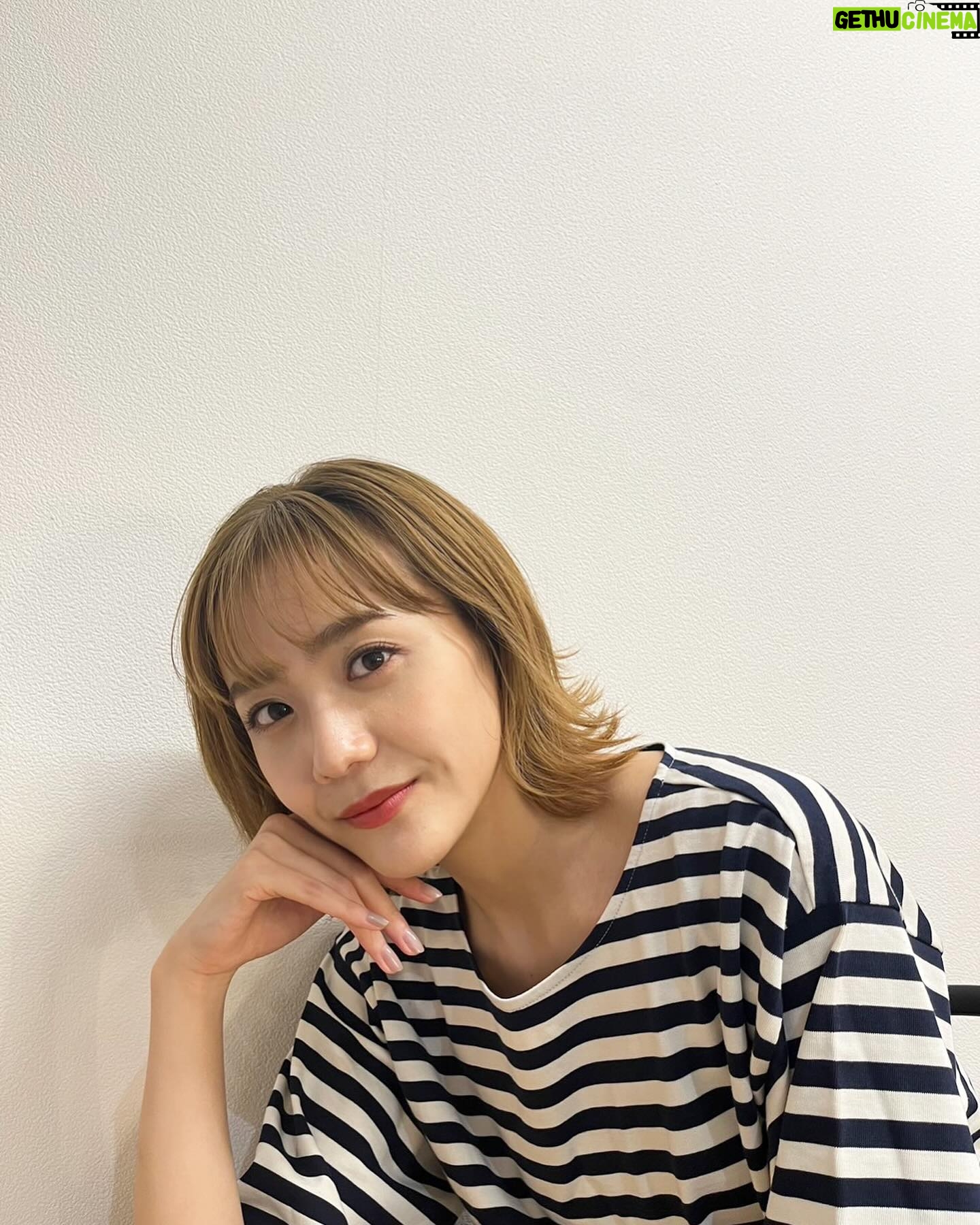 Airi Matsui Instagram - 大人になってお肌のケアはしっかりしているけどこれから乾燥が気になる季節、、 オルビスユーは肌本来のうるおい機能に着目! 乾燥、ハリや乾燥によるくすみなど色んな大人の肌悩みにアプローチしてくれる。 #すべてはうるおい でつながっているよ とろぱしゃなテクスチャーがとても気持ちよくて好き。 お肌にしっかりうるおい補給してあげよ! これから使い続けるのが楽しみです🤍 オルビスユー エッセンスローション(医薬部外品:肌荒れを防ぐ) #オルビス #オルビスユー #オルビスユーシリーズ #とろぱしゃ化粧水