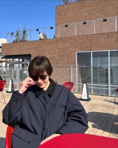 Airi Matsui Instagram - ノーセットだと男の子👦 太陽が気持ちいい季節になってきたね〜