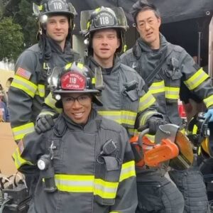 Aisha Hinds Instagram - •| 1 / 1 8 |•

Happy 1/18 Day….the chaos continues 
@911onabc

UnHENged 🤣