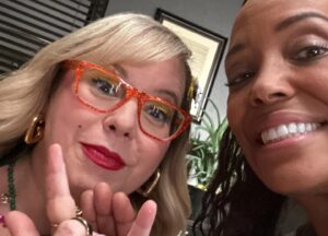 Aisha Tyler Instagram - The mystery this season will blow your mind.

Season 17 of @criminalminds #evolution kicks off June 6 on @paramountplus.

@joemantegna 
@kirstenvangsness 
@pagetpagetgram
@ajcook 
@adamrodriguez 
@zachgilford7 
@rjhatanaka