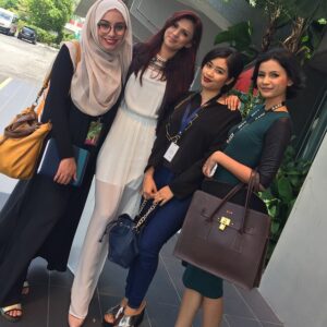 Aishah Ilias Instagram - bersama gadis2 #astro 😍😍😍