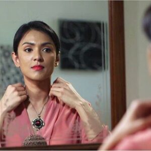 Aishah Ilias Instagram - #Janganikutaku 
Isnin - Rabu 10mlm di #tv3malaysia 
#dramasangat