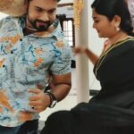 Aishwarya Ramsai Instagram - അടി തെറ്റിയാൽ നലീഫും വീഴും...😲😲😂😂...വൻ വീഴ്ചകൾ ഇരന്നു വാങ്ങുന്നു...🫣🤣😇❤️❤️