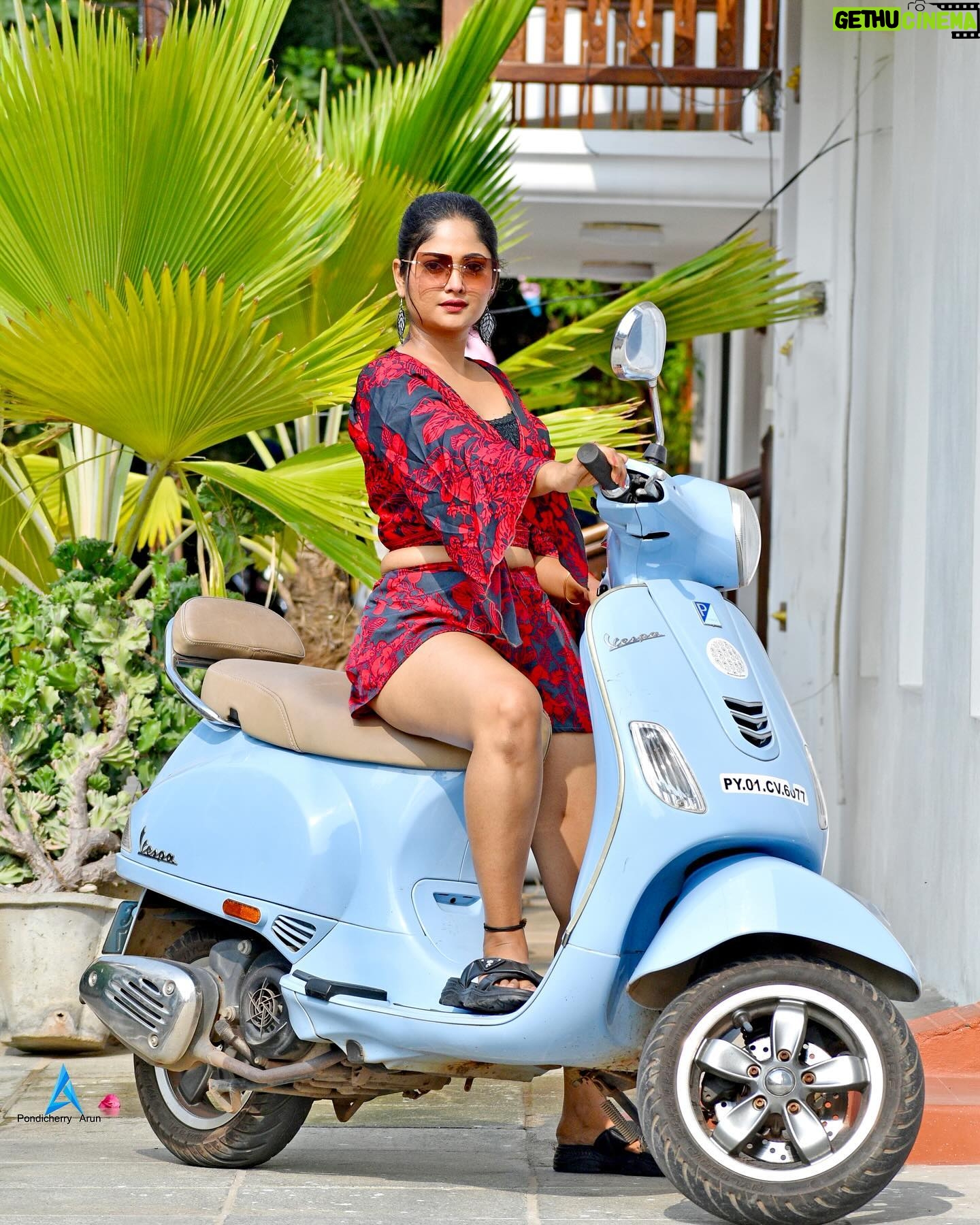 Aishwarya Ramsai - 46.7K Likes - 😀It’s just me My self and👑’I’ ❤️🥰
:
📸~ @pondicherryarun
:
#actress #aishwaryaramsai #photoshoot #vacation #bekind #staysafe
