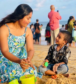 Aishwarya Ramsai Instagram - THERE'S
THIS
BOY
wHO Holds
MY HEART. HE CALLS ME Mom🩵❣️My vyAn💋

:
#sonlove #beach #sand #actress #aishwaryaramsai #bekind #staysafe