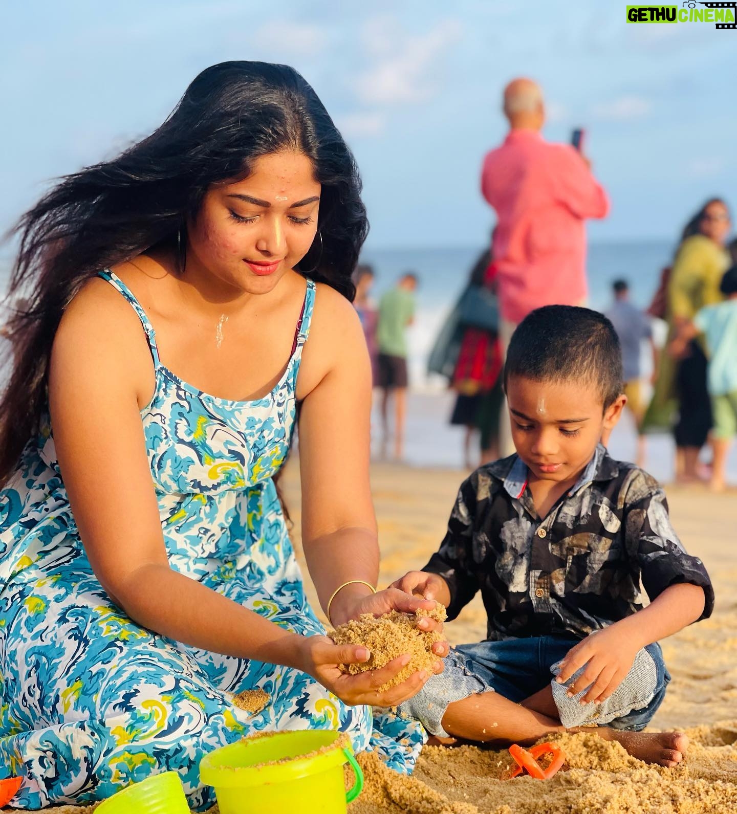 Aishwarya Ramsai - 28.1K Likes - THERE'S
THIS
BOY
wHO Holds
MY HEART. HE CALLS ME Mom🩵❣️My vyAn💋
:
#sonlove #beach #sand #actress #aishwaryaramsai #bekind #staysafe