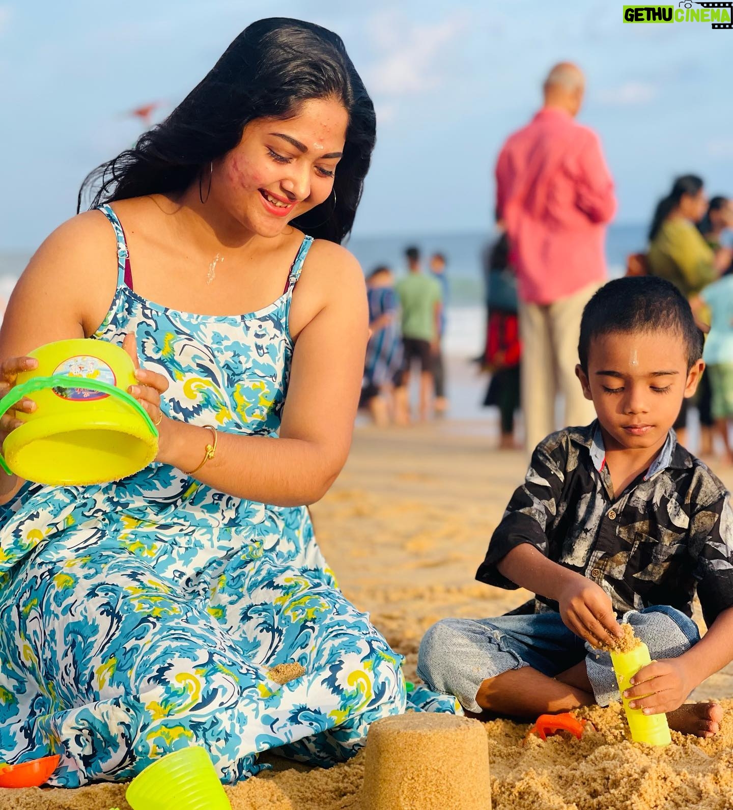 Aishwarya Ramsai - 28.1K Likes - THERE'S
THIS
BOY
wHO Holds
MY HEART. HE CALLS ME Mom🩵❣️My vyAn💋
:
#sonlove #beach #sand #actress #aishwaryaramsai #bekind #staysafe