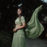 Aishwarya Ramsai Instagram - Love with nature 🌿 : 💄 @touched_by_anjusree_bhadran 👗 @smies_fashion 📸 @aji_ayilam : #actress #aishwaryaramsai #bekind #staysafe