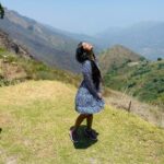 Aishwarya Ramsai Instagram - A smile is a curve😇but that sets everythings straight.😉💙 : @tehycaofficial 📍 #actress #aishwaryaramsai #peace #bekind #staysafe #kodaikanal #poombarai #vecation #selflove #traveller