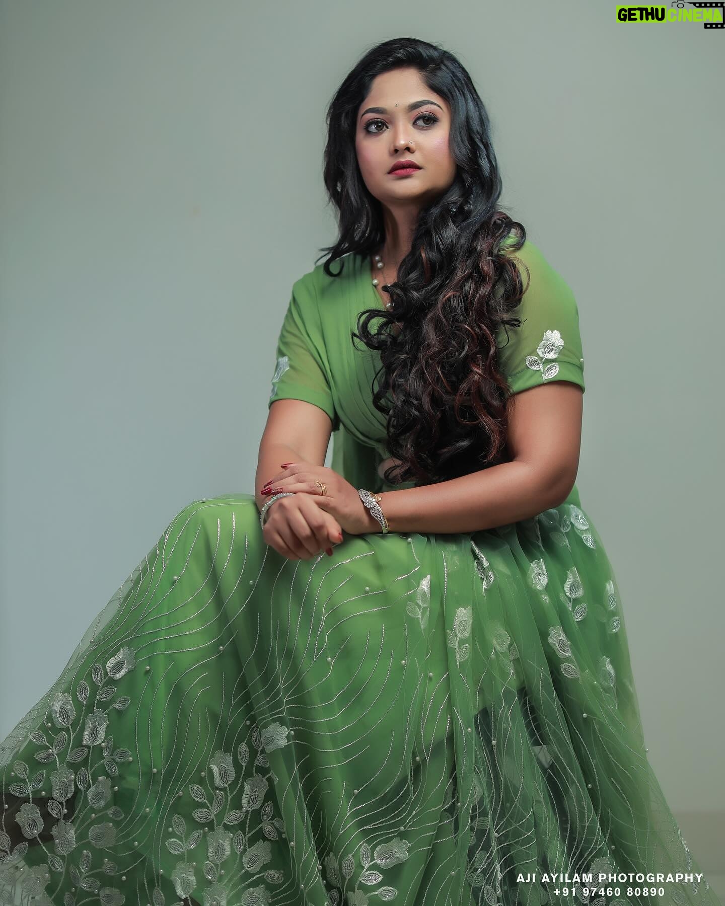Aishwarya Ramsai - 16.3K Likes - Creativity takes courage😍amazing work @touched_by_anjusree_bhadran so happy for you di ❤️
:
Costume design by @smies_fashion
Clicked by @aji_ayilam
:
#actress #aishwaryaramsai #bekind #staysafe