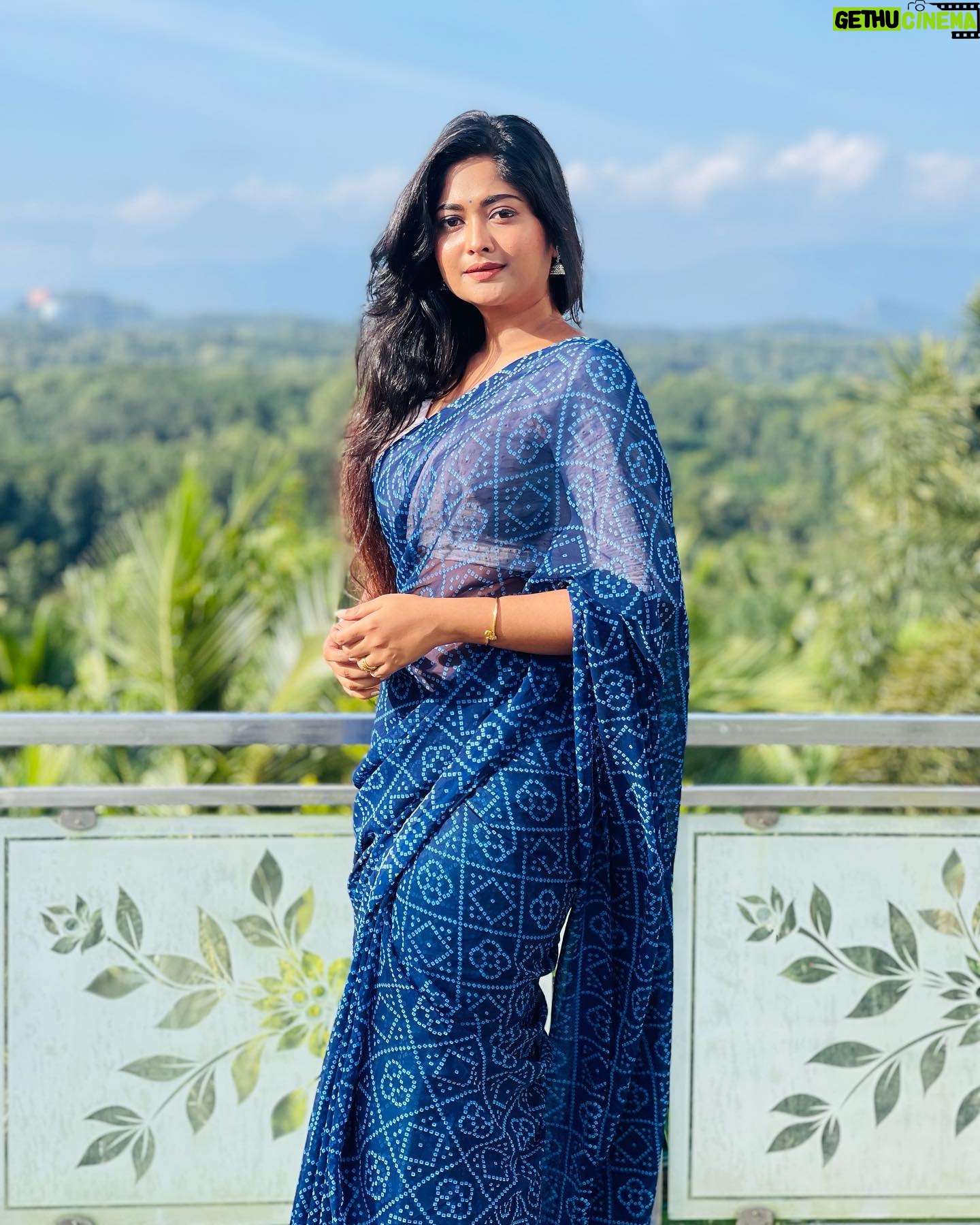 Aishwarya Ramsai - 37K Likes - "Be who you are and say what you feel, because those who mind don't matter, and those who matter don't mind."💙
:
#actress #aishwaryaramsai #bekind #staysafe