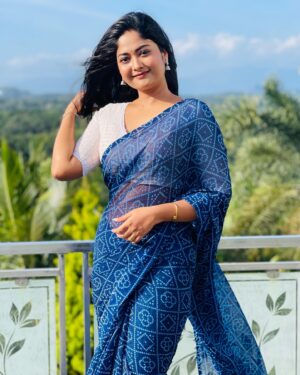 Aishwarya Ramsai Instagram - "Be who you are and say what you feel, because those who mind don't matter, and those who matter don't mind."💙

:

#actress #aishwaryaramsai #bekind #staysafe