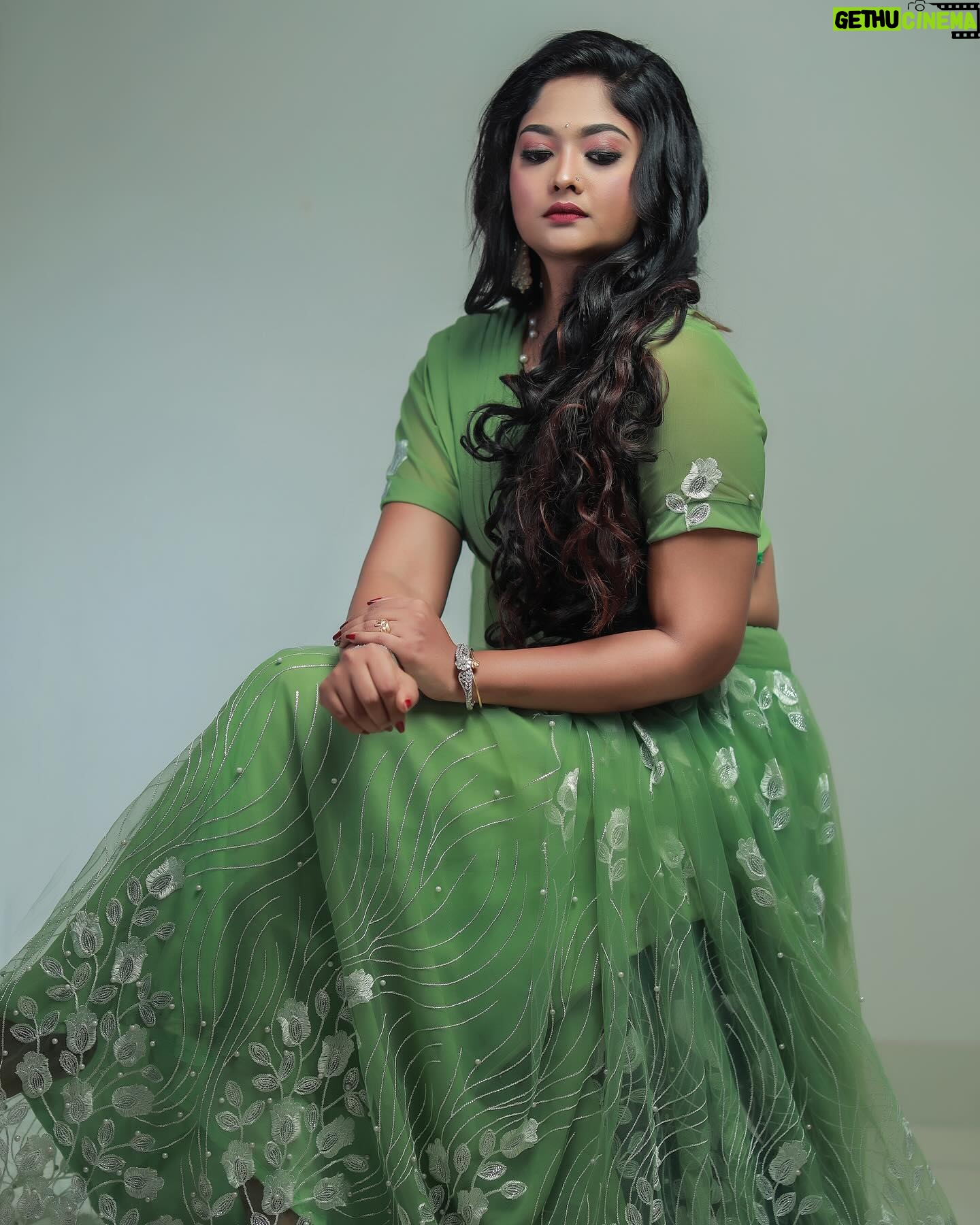 Aishwarya Ramsai - 16.3K Likes - Creativity takes courage😍amazing work @touched_by_anjusree_bhadran so happy for you di ❤️
:
Costume design by @smies_fashion
Clicked by @aji_ayilam
:
#actress #aishwaryaramsai #bekind #staysafe