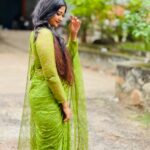 Aishwarya Ramsai Instagram - ☘️GREEN LOVE 🦚💚 : #actress #aishwaryaramsai #location #mounaragam #malyalam #tamil #photo #songs #bekind #staysafe #green #love