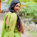 Aishwarya Ramsai Instagram - ☘️🍃pachai nirame 🦚😍 : Videographer : @fijo_pious_03 😀 ; #actress #aishwaryaramsai #greenlove #tamil #songs #malayalam #video #bekind #staysafe
