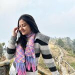 Aishwarya Sen Instagram - Main aag hoon Tu hawaa hai na?? 🩵 #love #mountain #peaceful #missing #chatakpur #darjeeling #nature #natural #nomakeup #nofilter