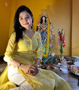 Aishwarya Sen Instagram - Subho hok Saraswati Pujo 🙏🏻💛