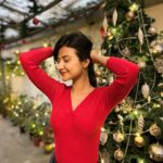 Aishwarya Sen Instagram - Merry everything, Happy always 🥰 #december #smile #happy #positivevibes