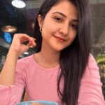 Aishwarya Sen Instagram - Best weather to have a solo hot chocolate date🥰 #solodate #metime #weather #rainyevening #hotchocholate