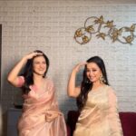 Aishwarya Sen Instagram - Bengali grace meets Punjabi energy!🙈 Just loving it !!🧿♥️ .#trendingreels . . Thank you @banarasiniketan for this beautiful saree♥️ Makeup and hair @sahababusona @iampopibanerjee . #pujabi #bong #bonggirls #actorslife #togetherforever #happiness #mycuty #saree #sareelover #sareefashion #instagood #instadaily #trendingnow