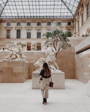 Aislinn Paul Instagram - Went to Paris and forgot to post about it whoops anyway here’s me looking at stuff!!!