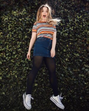 Aislinn Paul Instagram - Chucks have always given me confidence. They're the shoe you wear when you have no idea where the day is taking you and you want to be ready for anything. They're undeniably cool and they make it possible for me to pretend I am too. Now with the new @converse Lifts, I get all that plus a little bit extra for the days I need to go over and above ✌️️😉 #ForeverChuck #forevershort #makemetall #alsofly? #literallyandfiguratively #okimdone #Ad